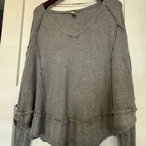 We the Free People Long Sleeve Gray Top Size S